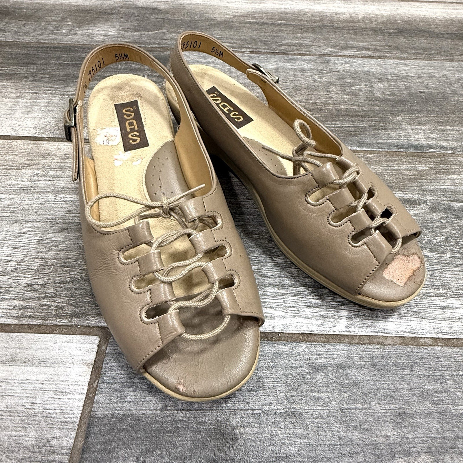 Vtg Boho Peasant SAS Mocha Ghillie Sandals 90’s Women’s 5.5 M Open Walking Shoes