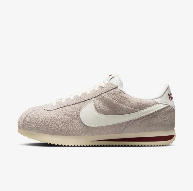 Nike Cortez SE Suede Sail Coconut Milk Dark Team Red HF3142-001 Men Sneakers
