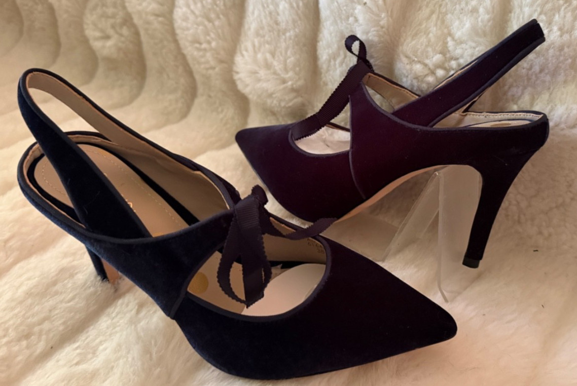 BODEN SIZE 38EU 7/7.5 Black Suede Covered Heel Slingback Stiletto Front Tie Bow