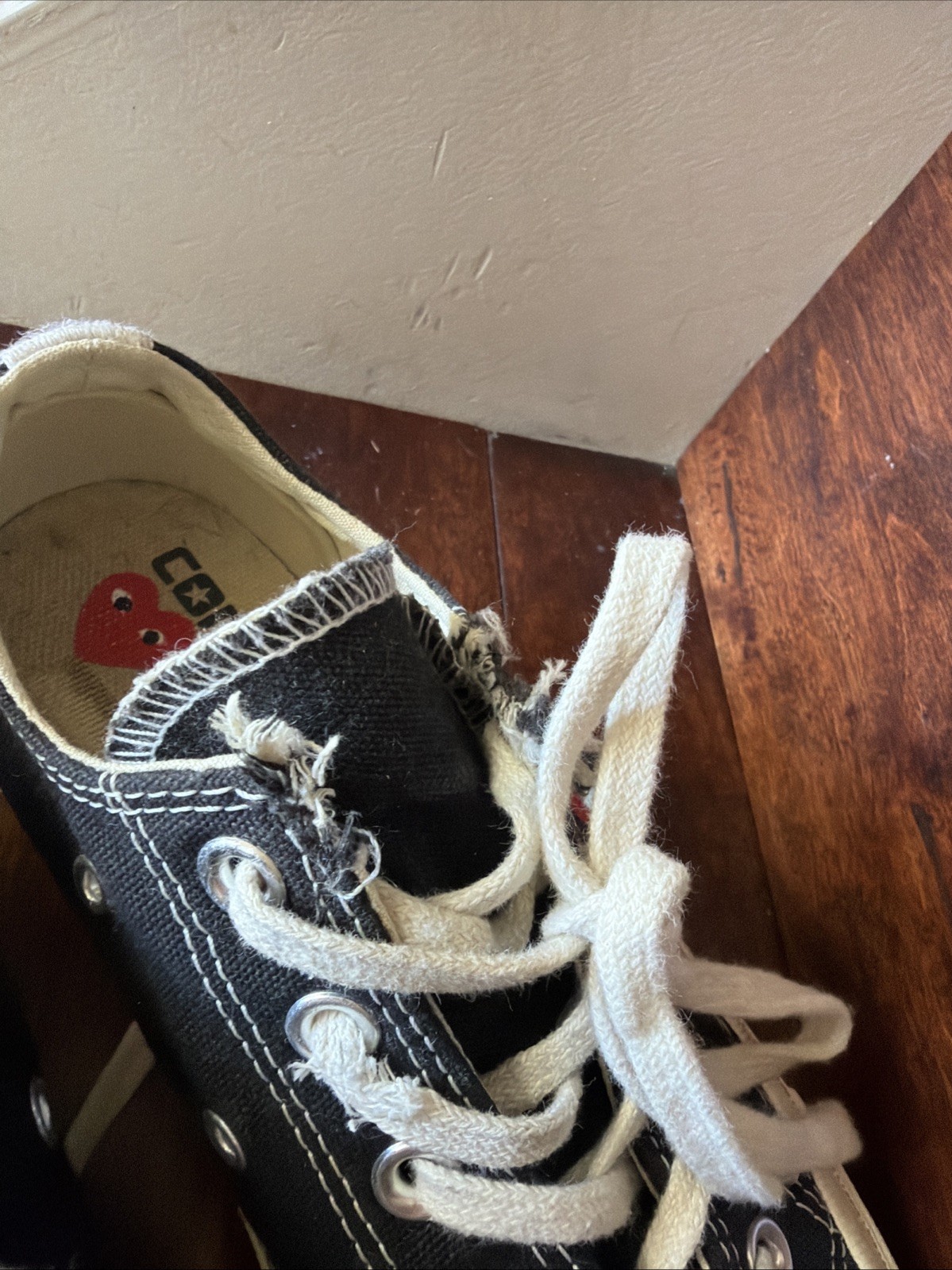 Converse x Comme des Garçons Play One Heart Black Chuck Sneakers W6 M4