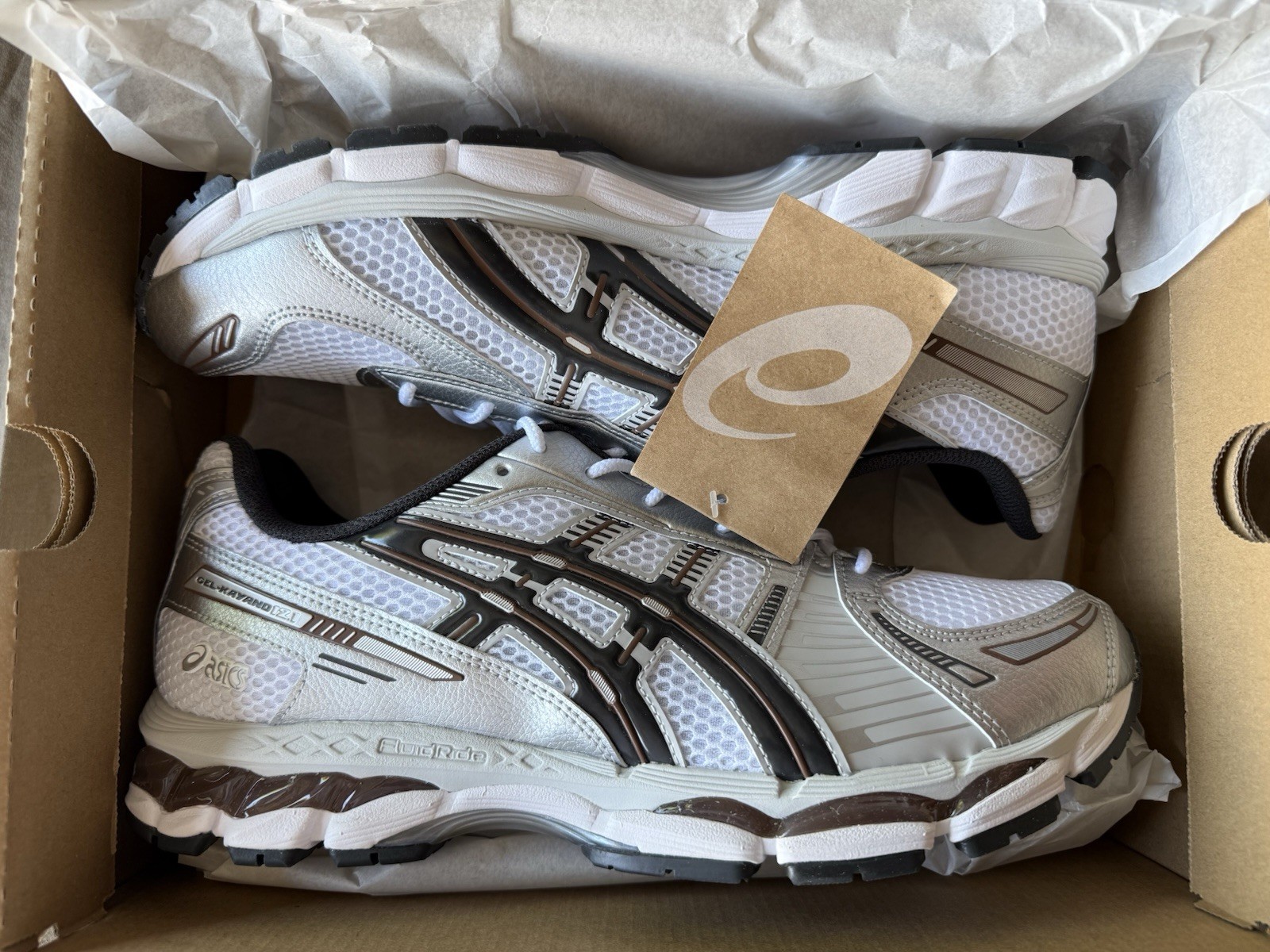 ASICS Gel-Kayano 12.1 White Graphite Grey 1203a759-104 Mens 11 NEW