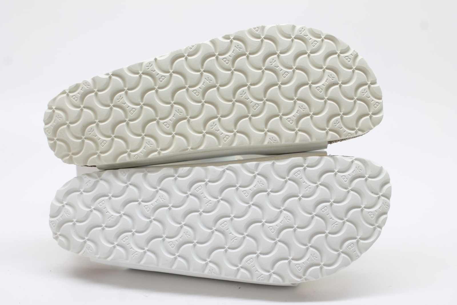 Birkenstock Women’s Arizona BS Sandals Floor Sample