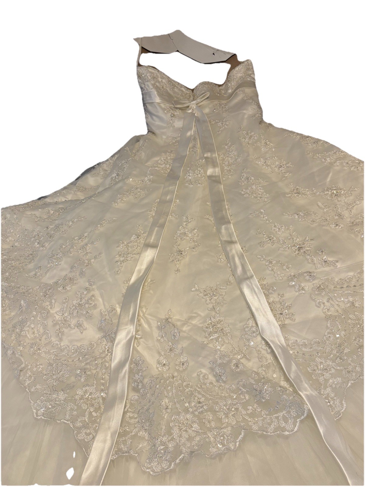 Professionally Cleaned Size 18 Wedding Dress With Built In Bustle. Stored In Box