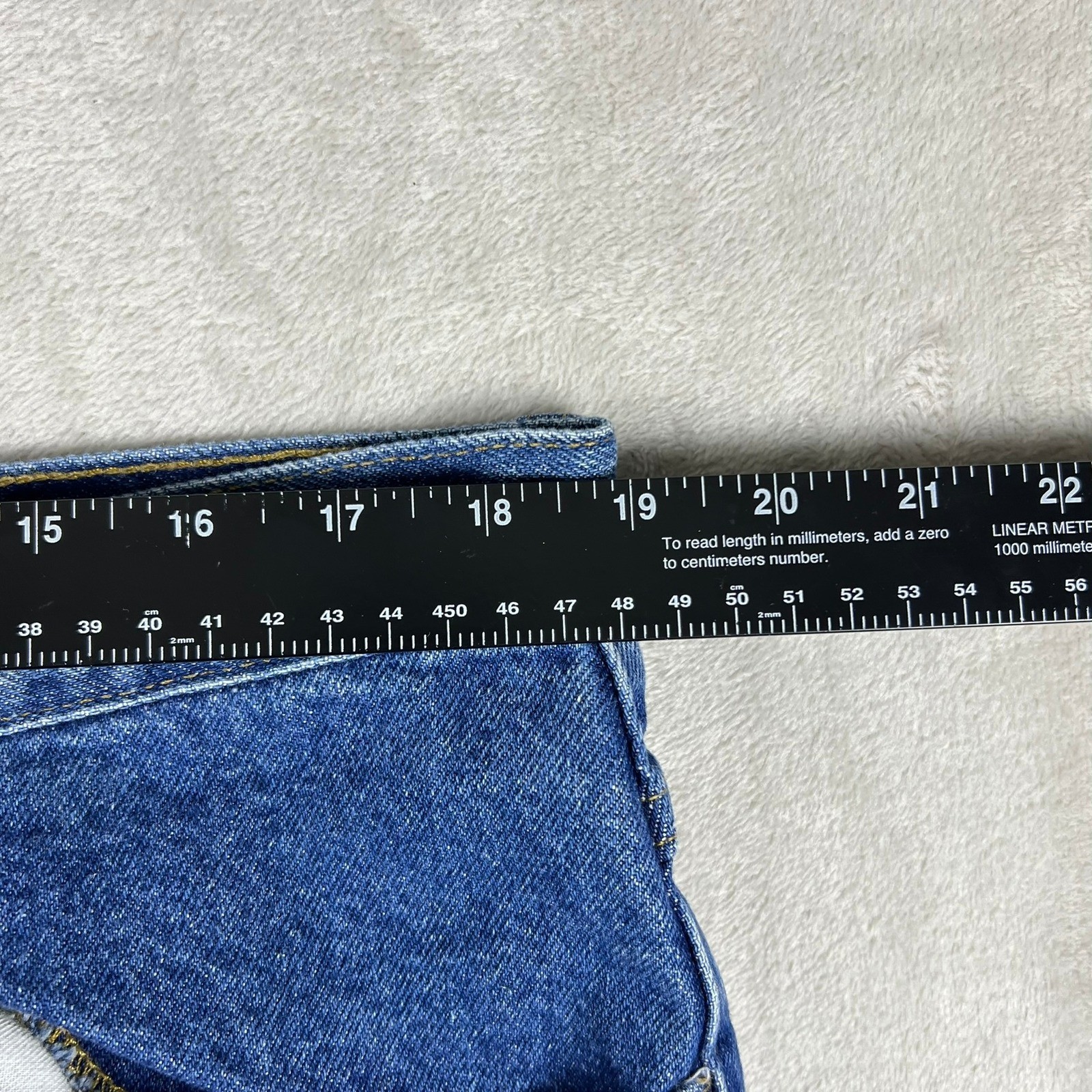 LL Bean Natural Fit Jeans Mens 38×27 Blue Denim Relaxed Straight Leg OK121