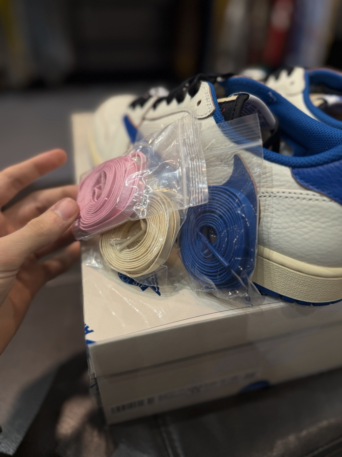 Size 13 – Fragment Design x Travis Scott x Air Jordan 1 Retro (DM7866 104)