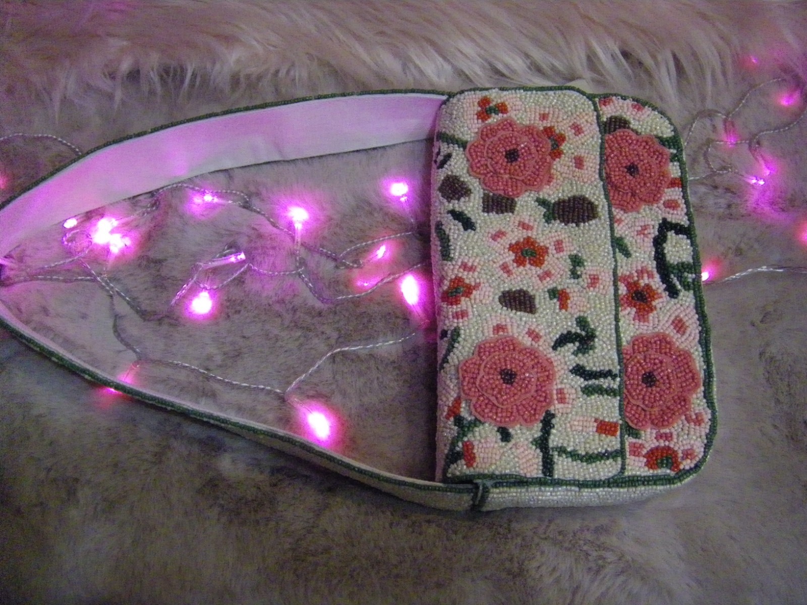 Viral Beaded Shoulder Bag Greta Pink Floral Multi NWT