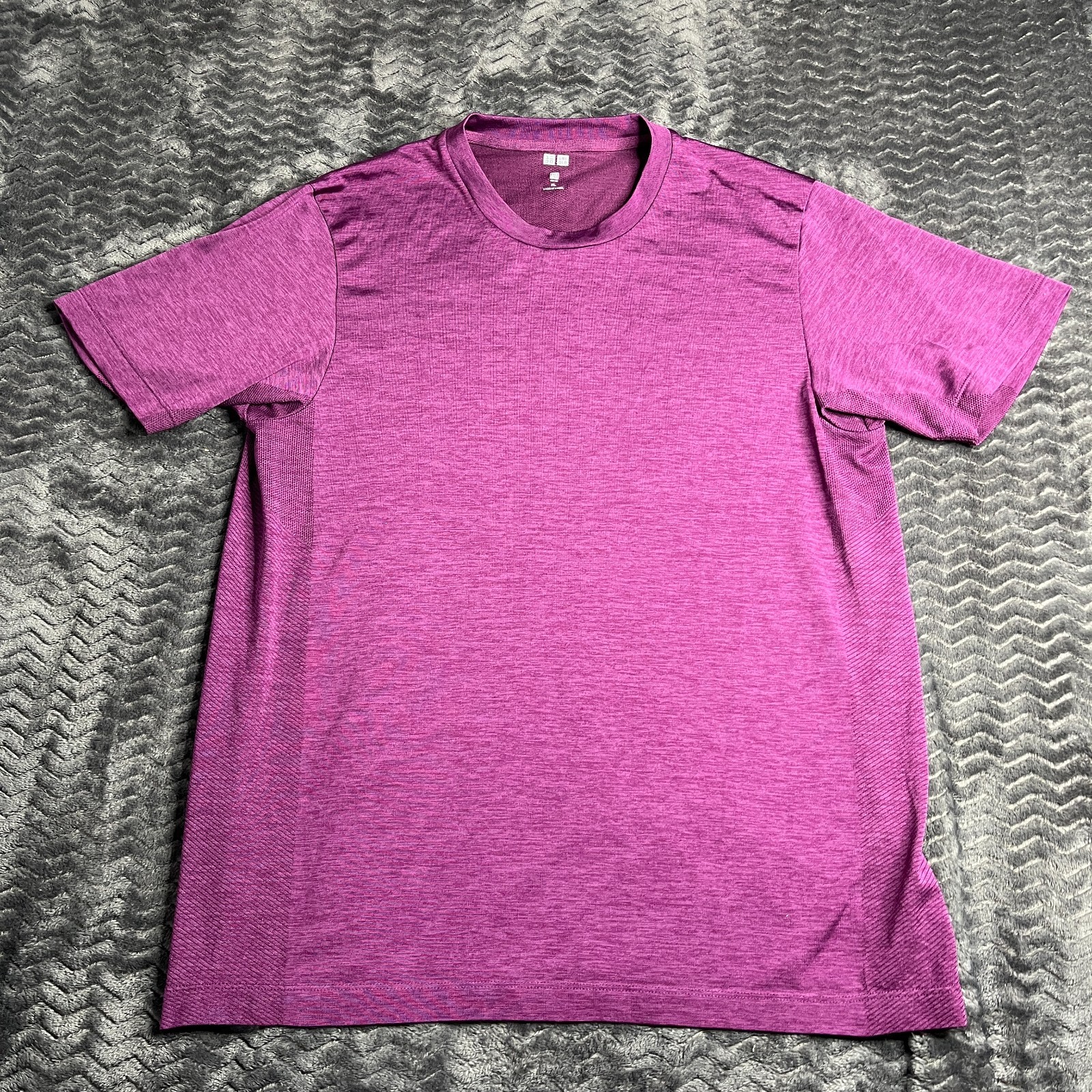 Uniqlo Dry-Ex T-Shirt Performance Short Sleeve Crew Gym Mens XL purple