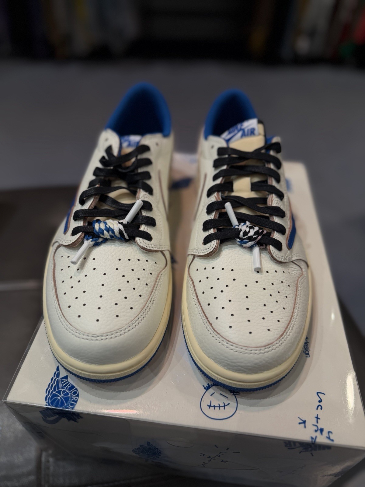 Size 13 – Fragment Design x Travis Scott x Air Jordan 1 Retro (DM7866 104)