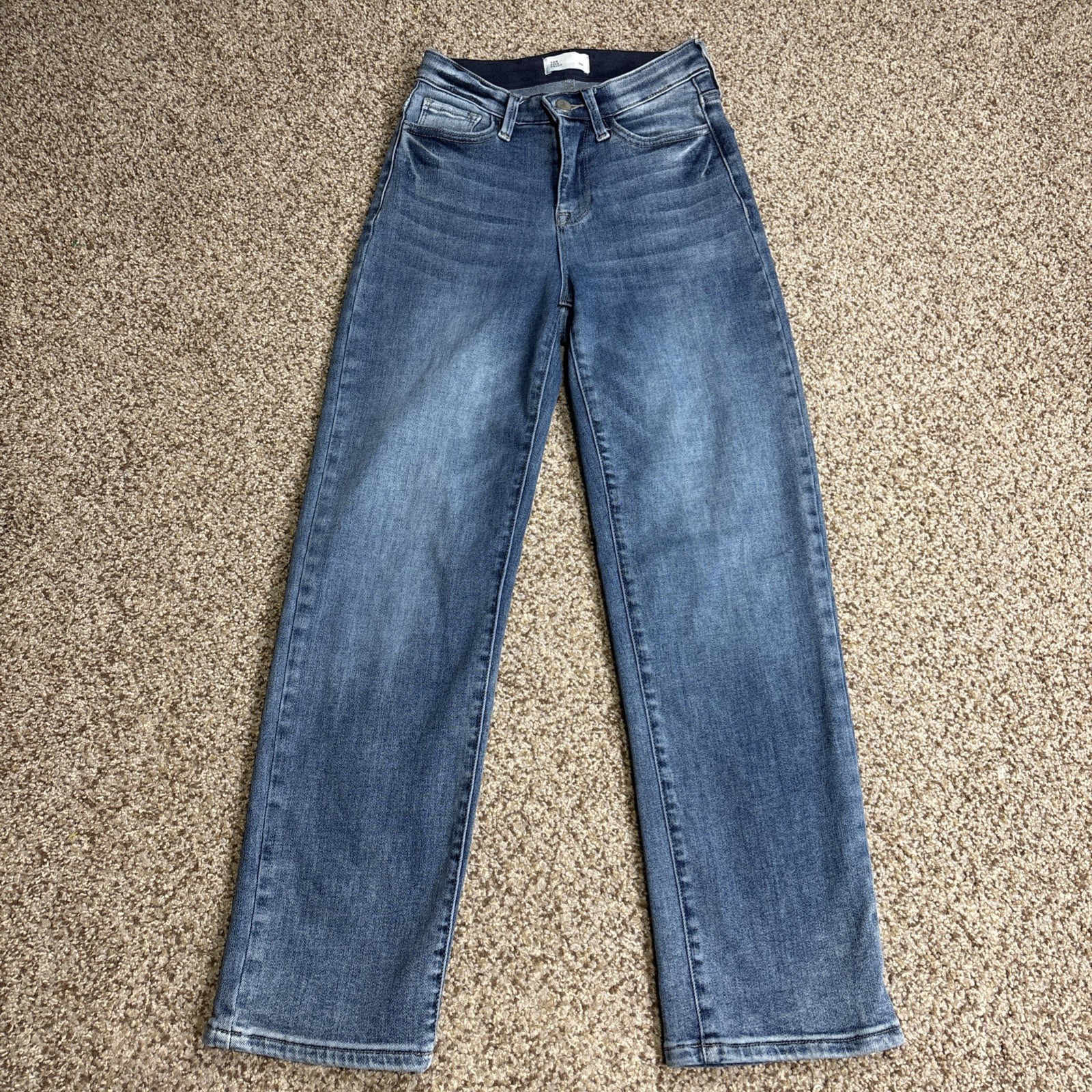The Fine Print Petite 25P Mid Rise Jeans Medium Wash Stretch Denim Fits 23 X 27