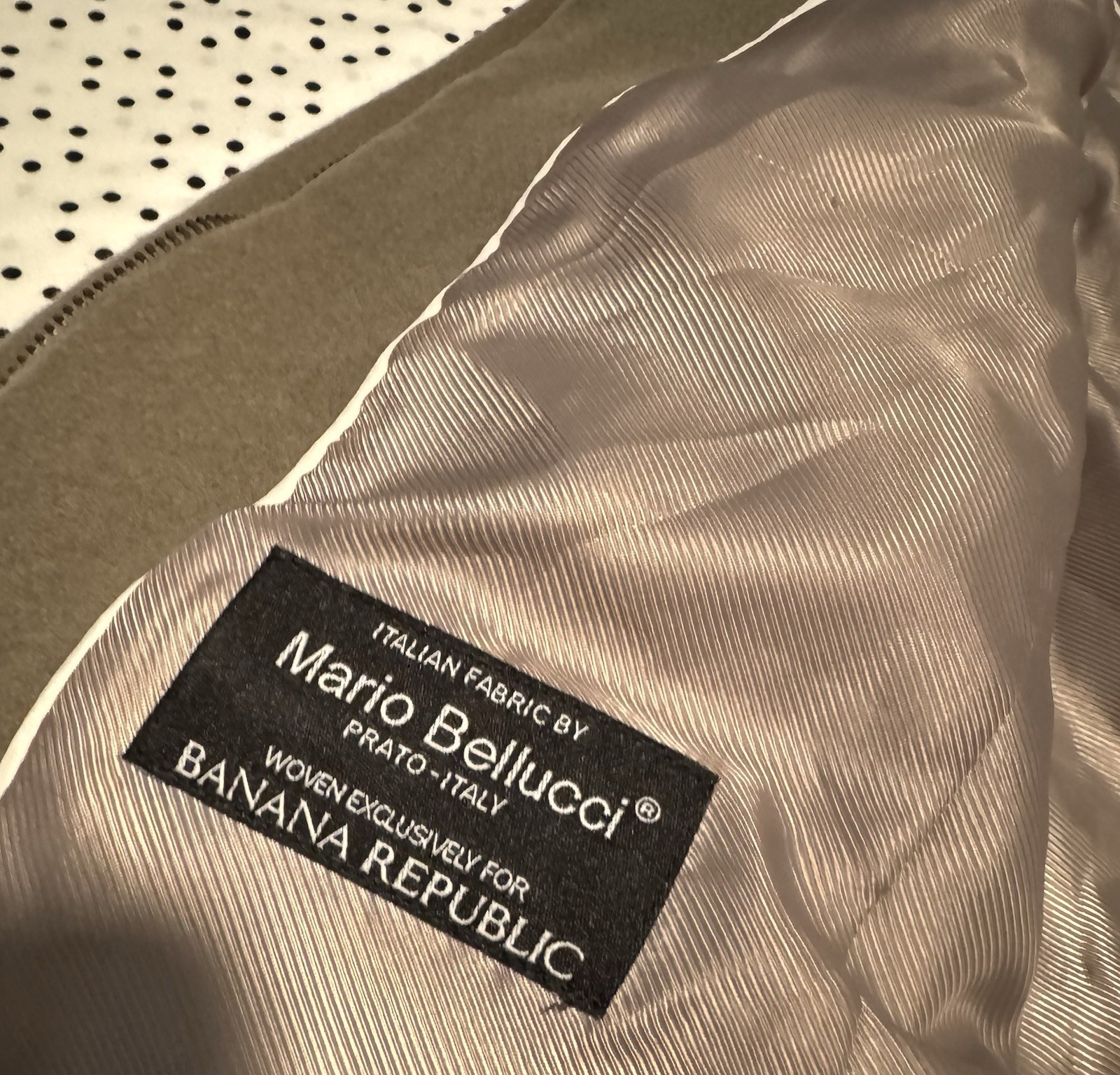 Banana Republic Mario Bellucci Wool Blend Coat Jacket Camel/Brown w/Full Zipper