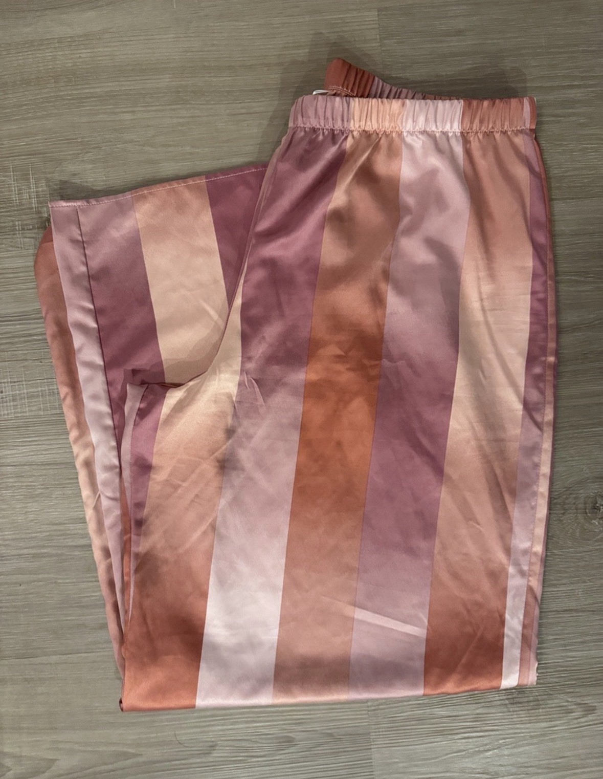 JOYSPUN Women’s Satin Striped Pajama Set Pink/Purple/Orange Button M 8-10