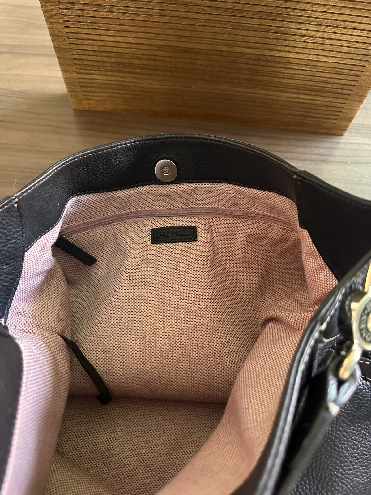 Dooney Bourke Large Dk Brown Pebbled Leather Hobo Bag Late 90s- Mid 2000 VTG