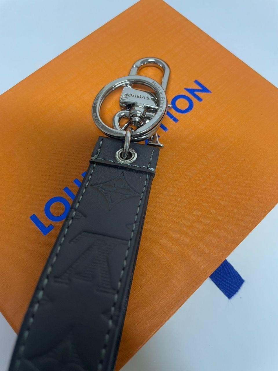 LOUIS VUITTON LV Shadow Dragonne Key Holder And Bag Charm