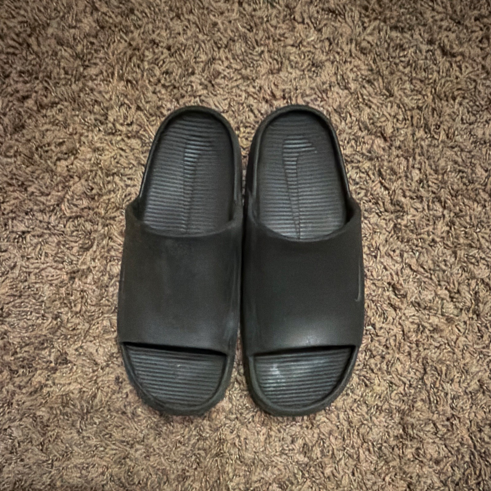 Nike Men’s Black Slide Sandals US 9 Slip-On Rubber Upper Logo