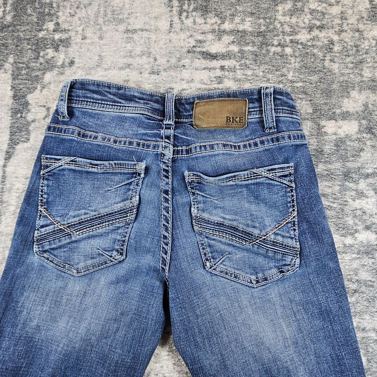 BKE Alec Jeans Mens 28×32 Blue Straight Medium Wash Denim Low Rise Whiskers