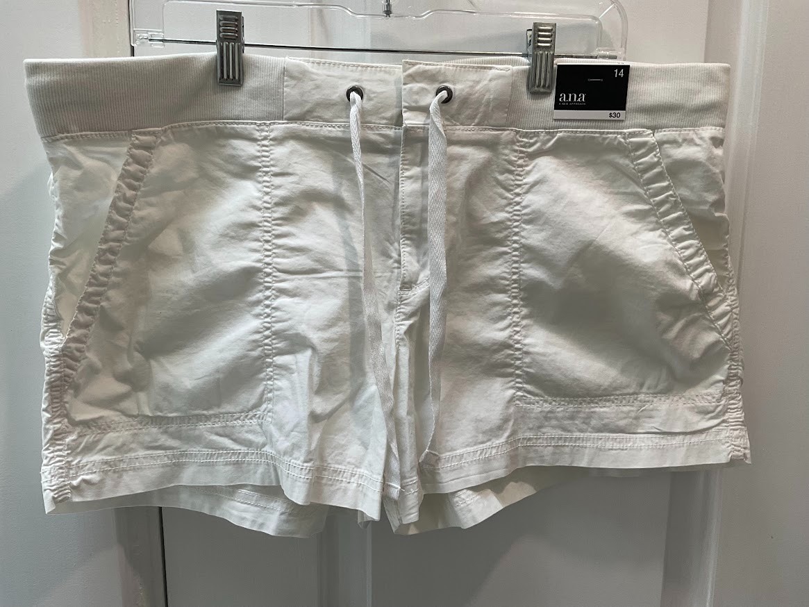 NWT a.n.a. White Shorts Size 14 Stretch Cotton Drawstring Utility Patch Pocket