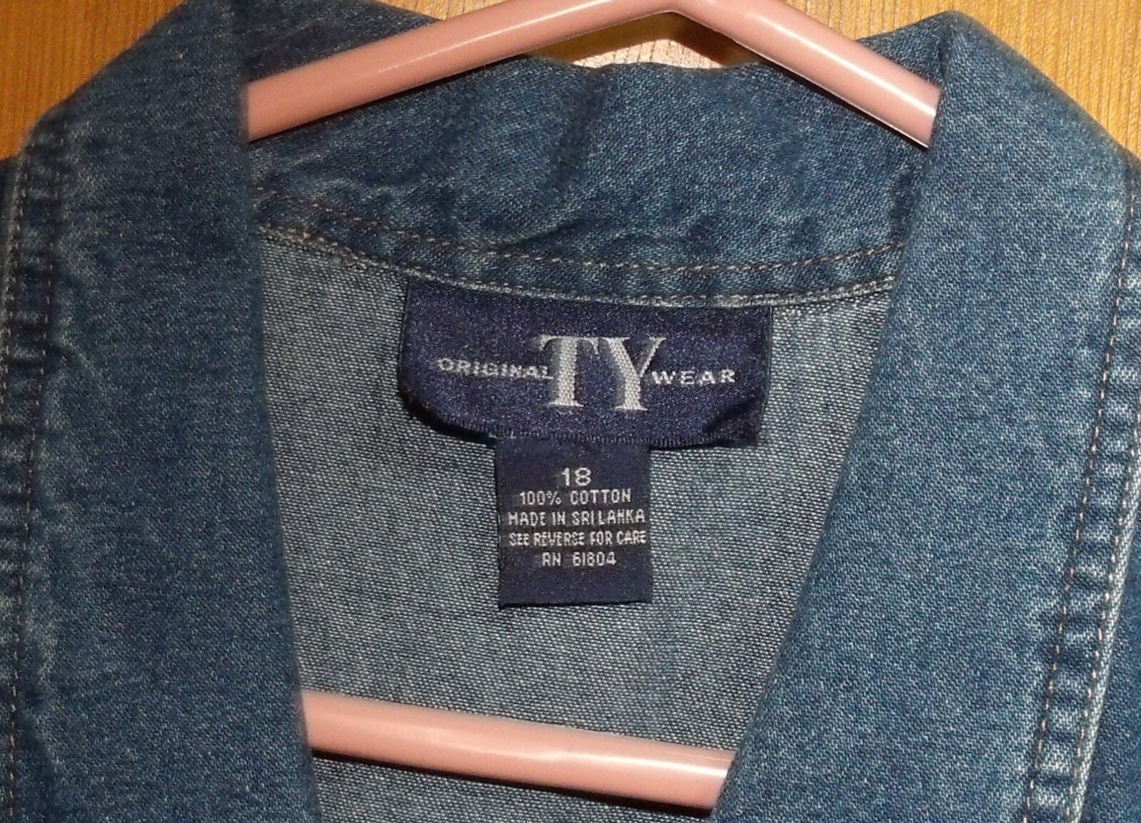 Vintage women’s Stone Washed blue denim Zip up Dress, TY original wear, Size 18