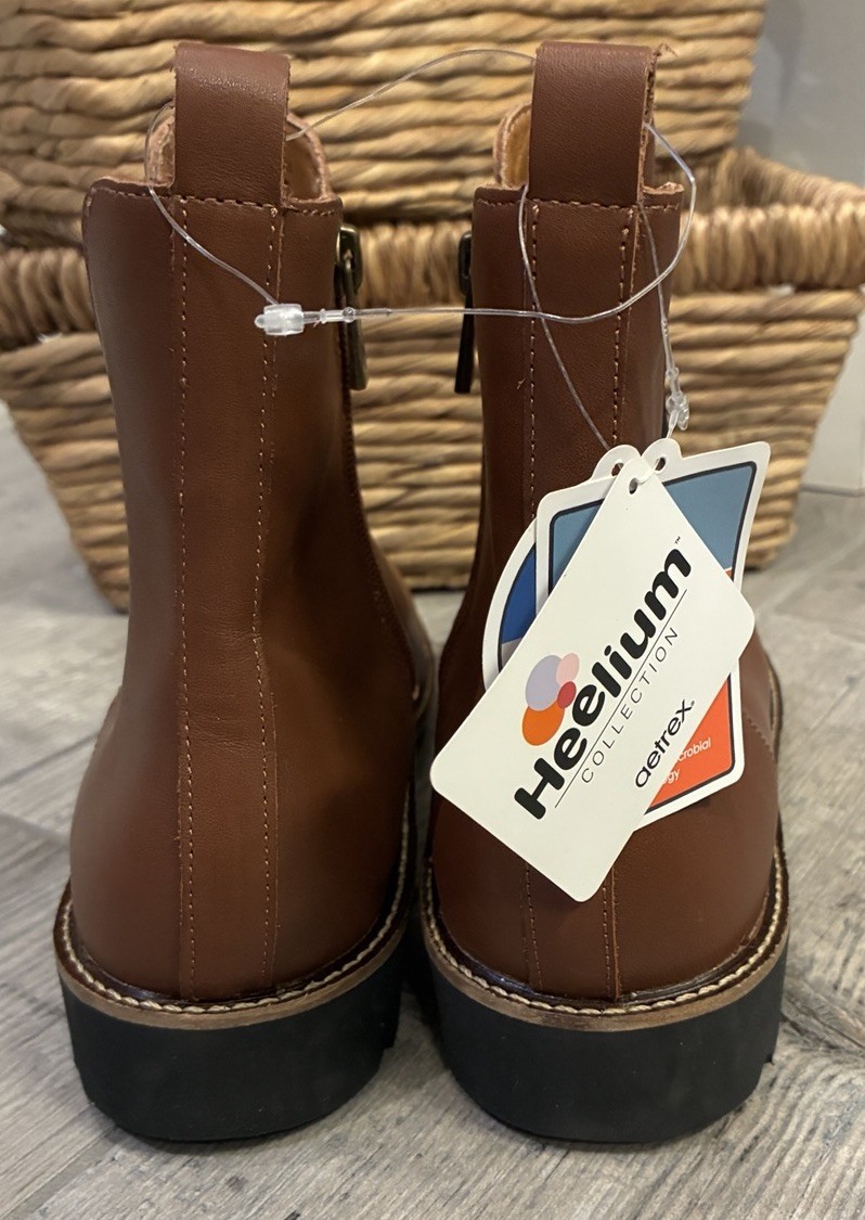 Aetrex Hannah Waterproof Leather Ankle Boots Cognac Brown Women’s 9-9.5 NWT