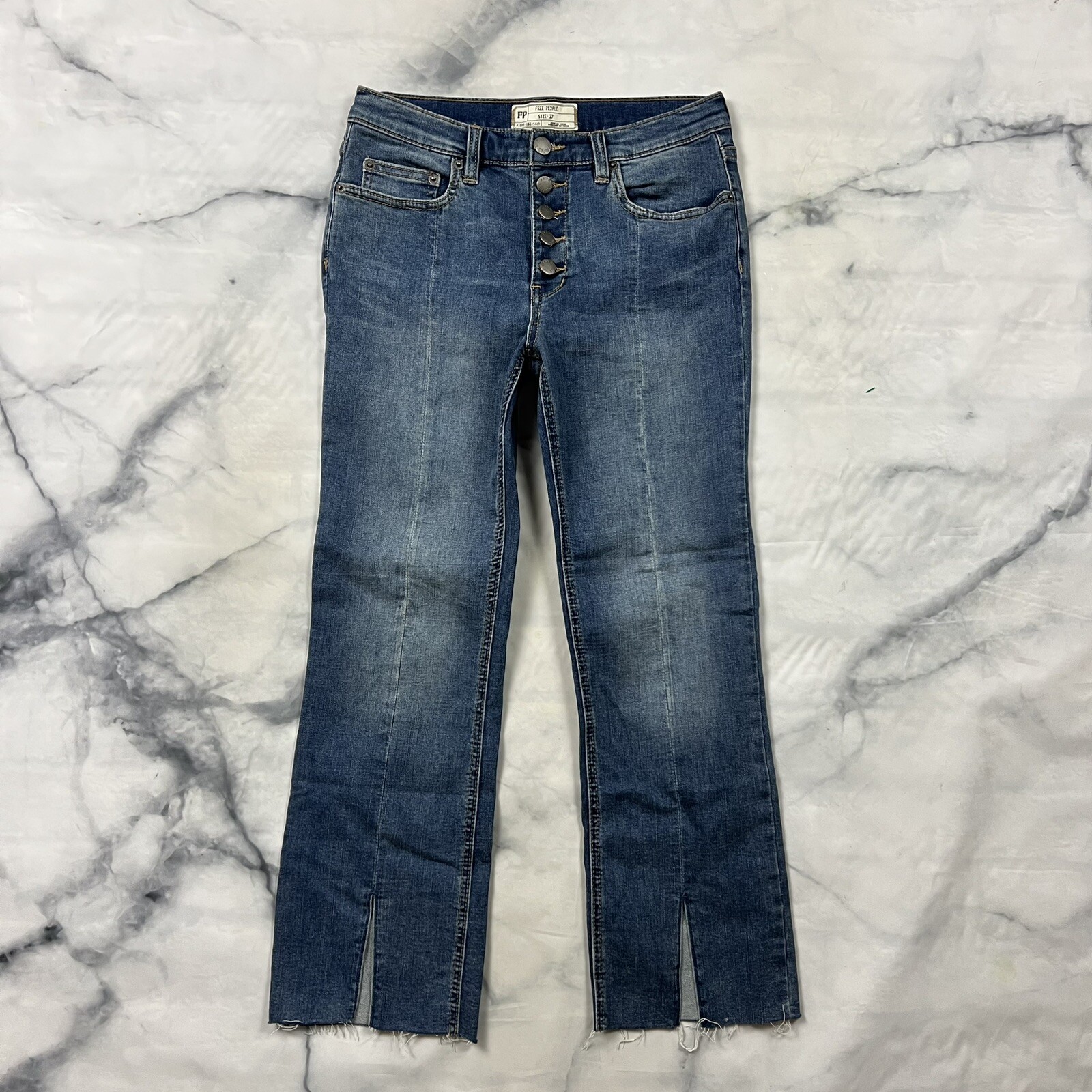 Free People Cropped Exposed Button Front Jeans Size 27 Hem Slit Frayed Kick Crop