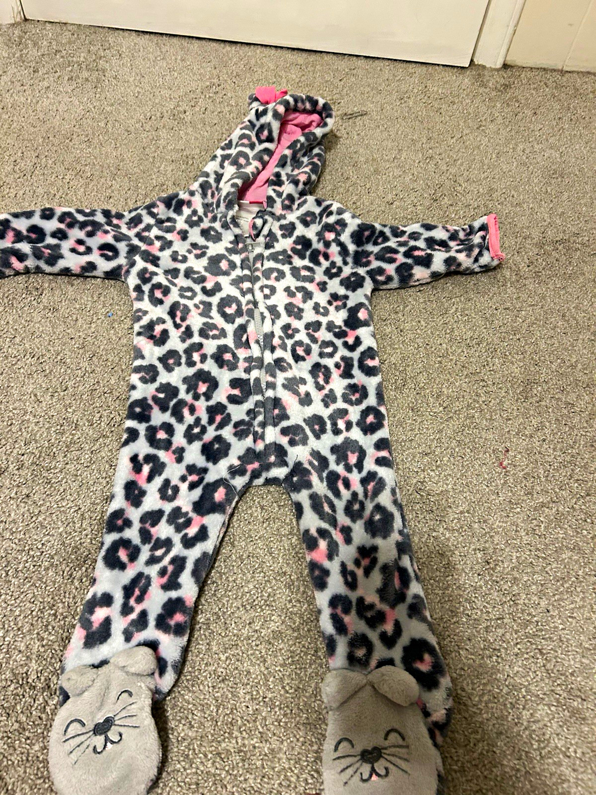 Penelope Mack Girls 6/9M Fleece Hooded One-Piece Leopard Print Zip Bow