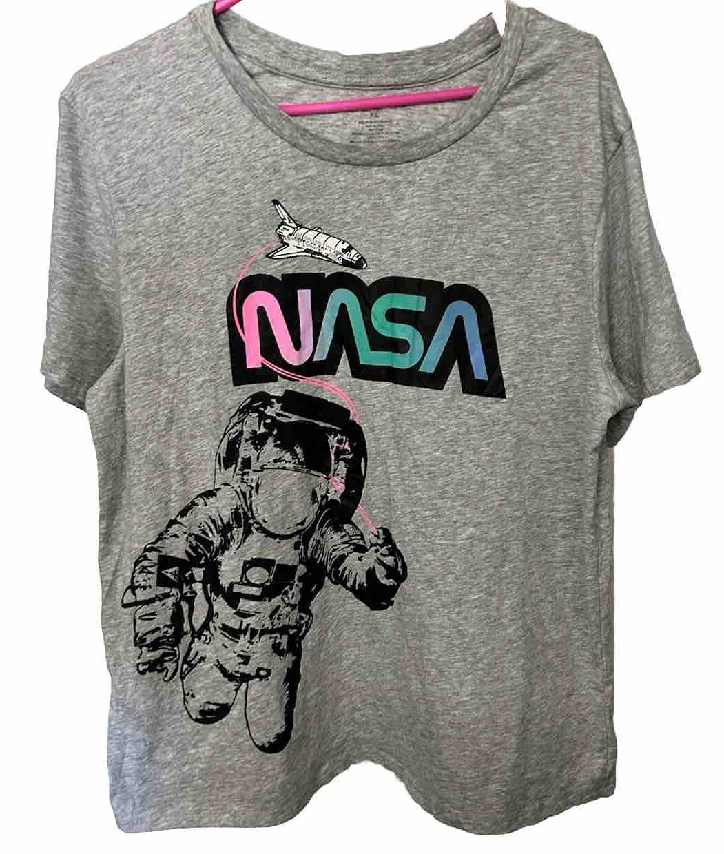 NASA Men’s XL Space Shuttle with Astronaut on Space Walk T Shirt Neon Colors