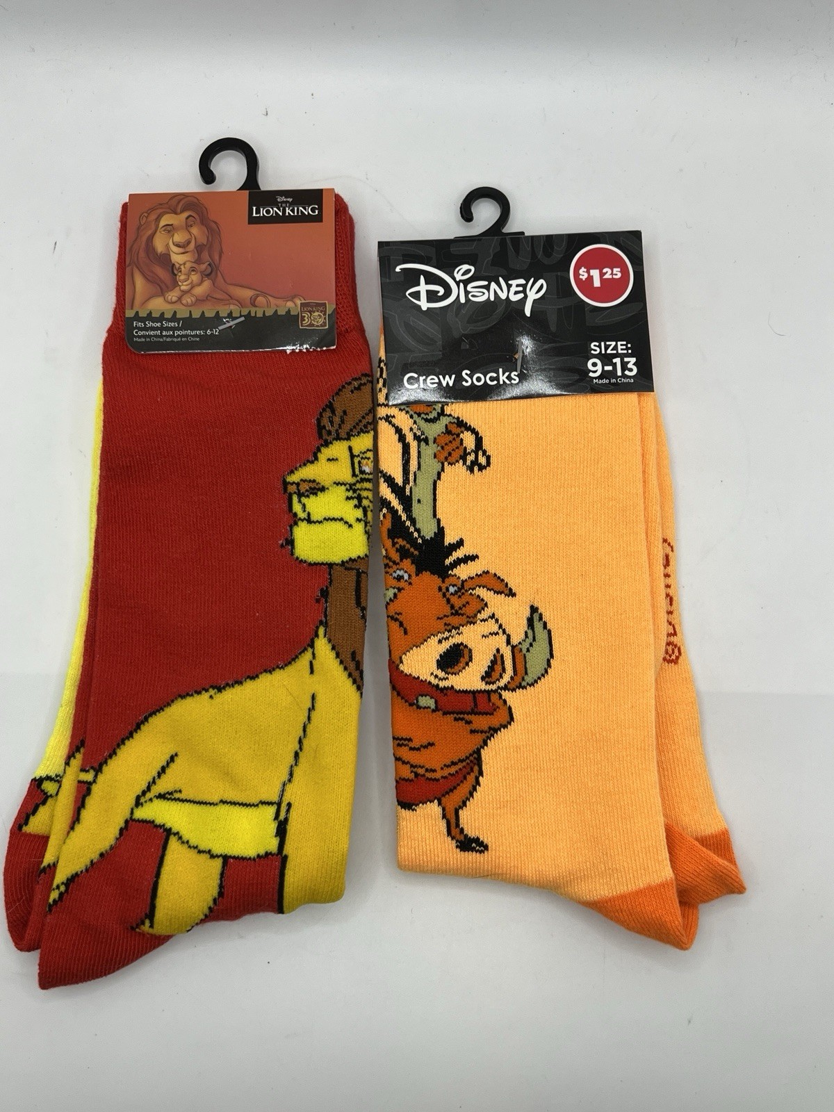 NWT Disney The Lion King Crew Socks Lot of 2 Mufasa Red Pumbaa Orange 6-12 9-13