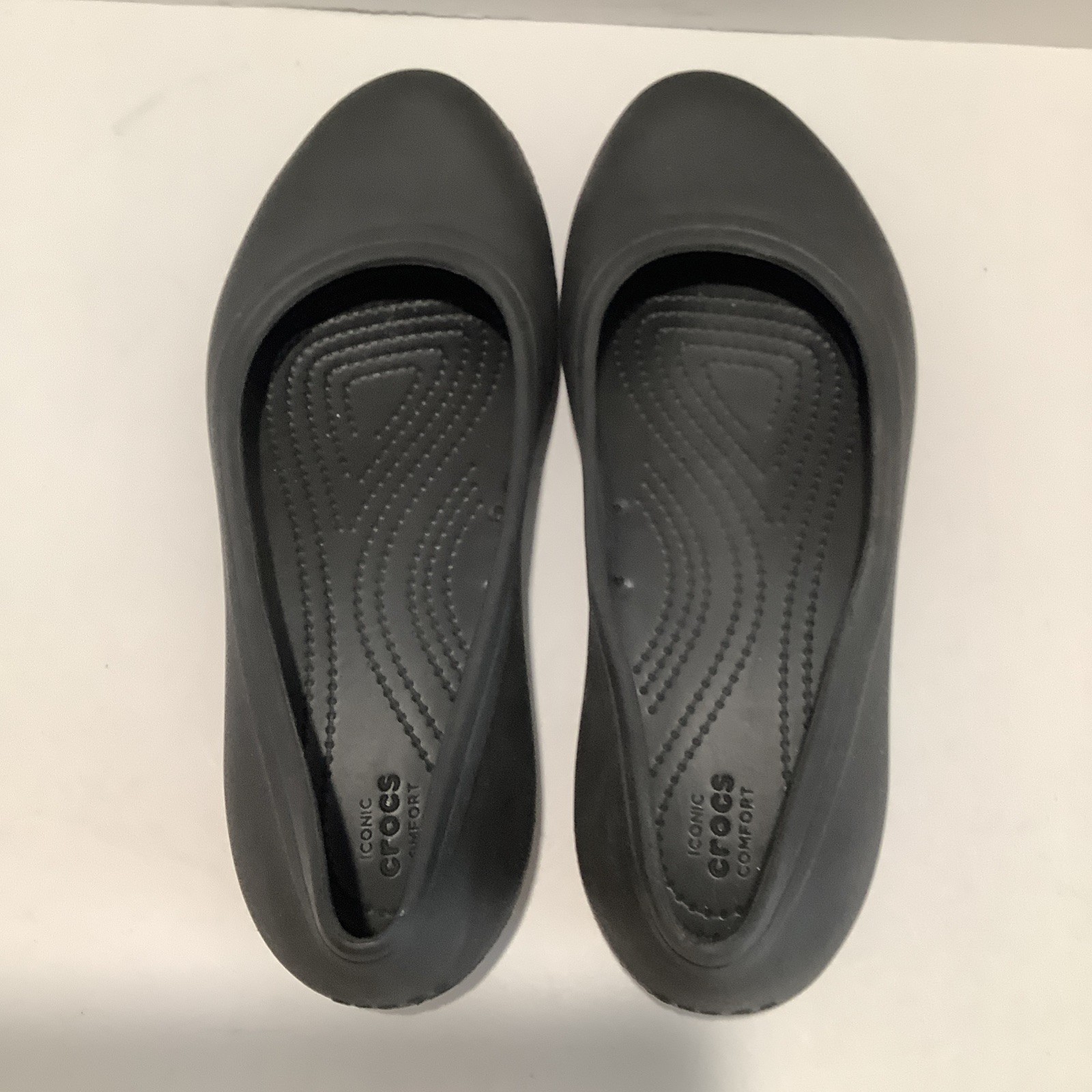 Crocs Women’s Size 9M Black Slip Resistant Shoes Comfortable Work Flats, Exc