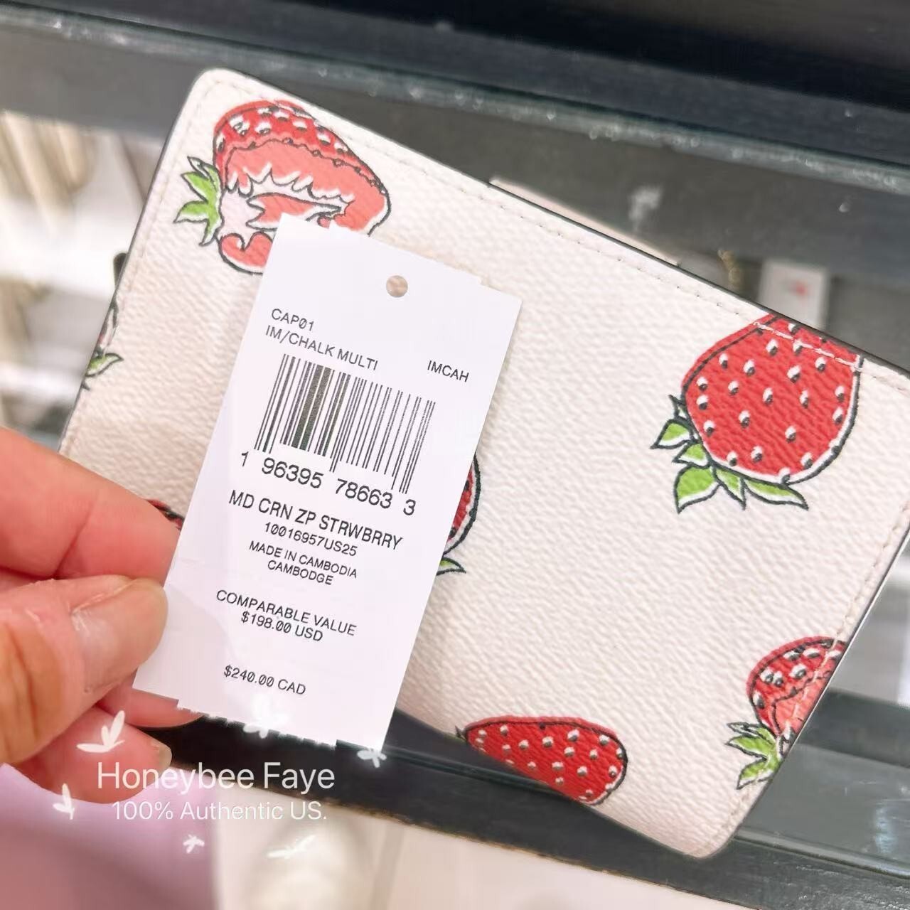 NWT Coach Medium Corner Zip Wallet With Strawberry/Lemon/Orange Print