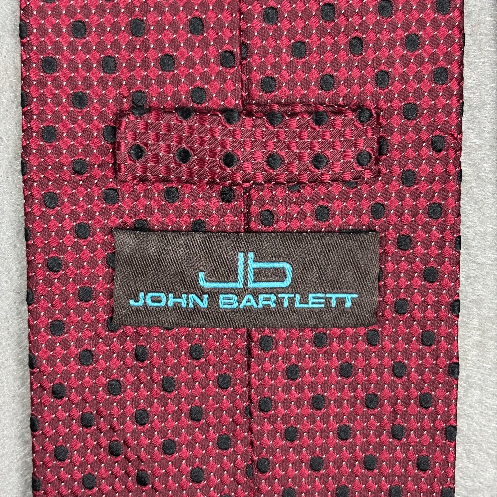 John Bartlett Burgundy Black Polka Dot Silk Tie Classic Designer 3.25″