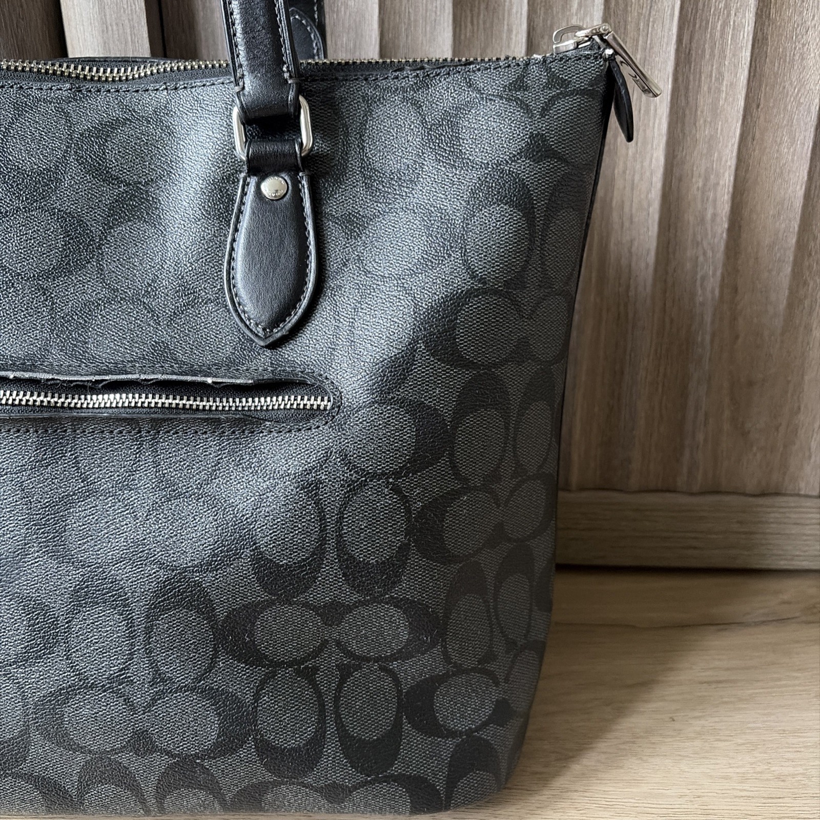 Coach Gallery Tote CH504 Signature Canvas Black Smoke Zip Top Shoulder Bag
