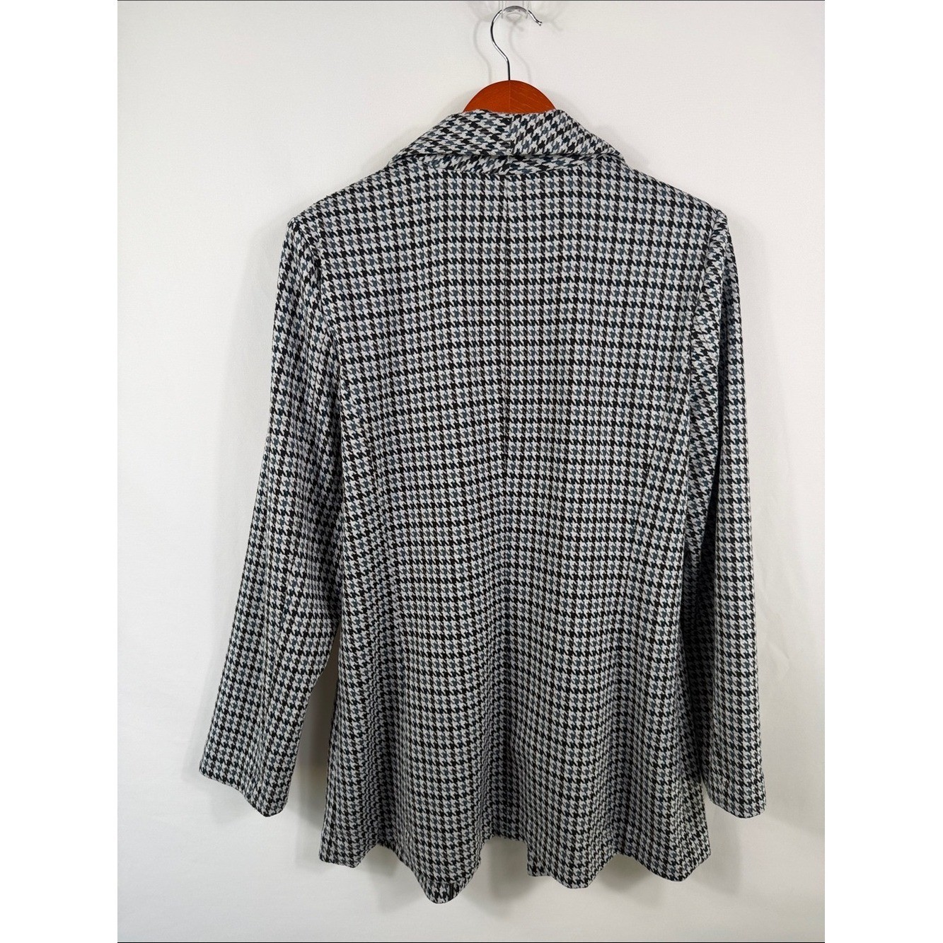 bagatelle Black Grey Blue Houndstooth Open-Front Blazer. Size XL. Shoulder pads
