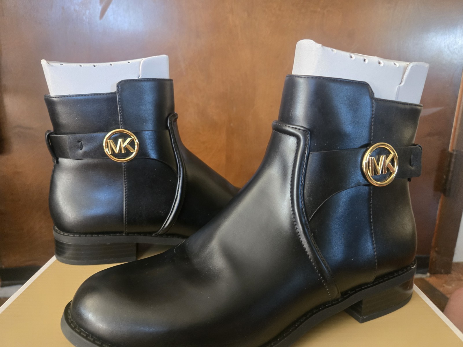 1/7Michael Kors Carmen black leather ankle boho festival classic booties Size 7