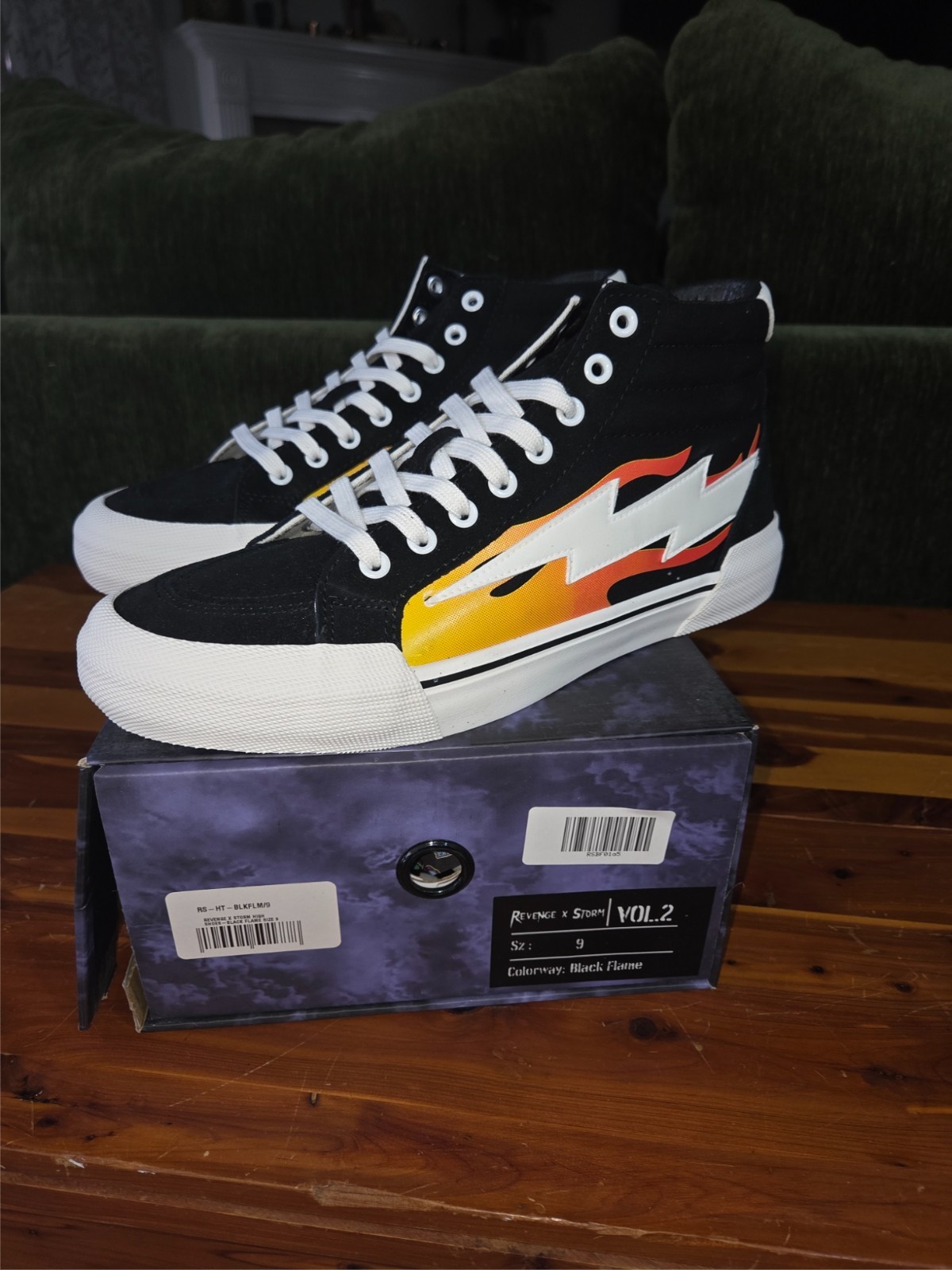 Revenge x Storm Vol. 2 Black Flame Men’s Size 9 BNIB Ian Connor