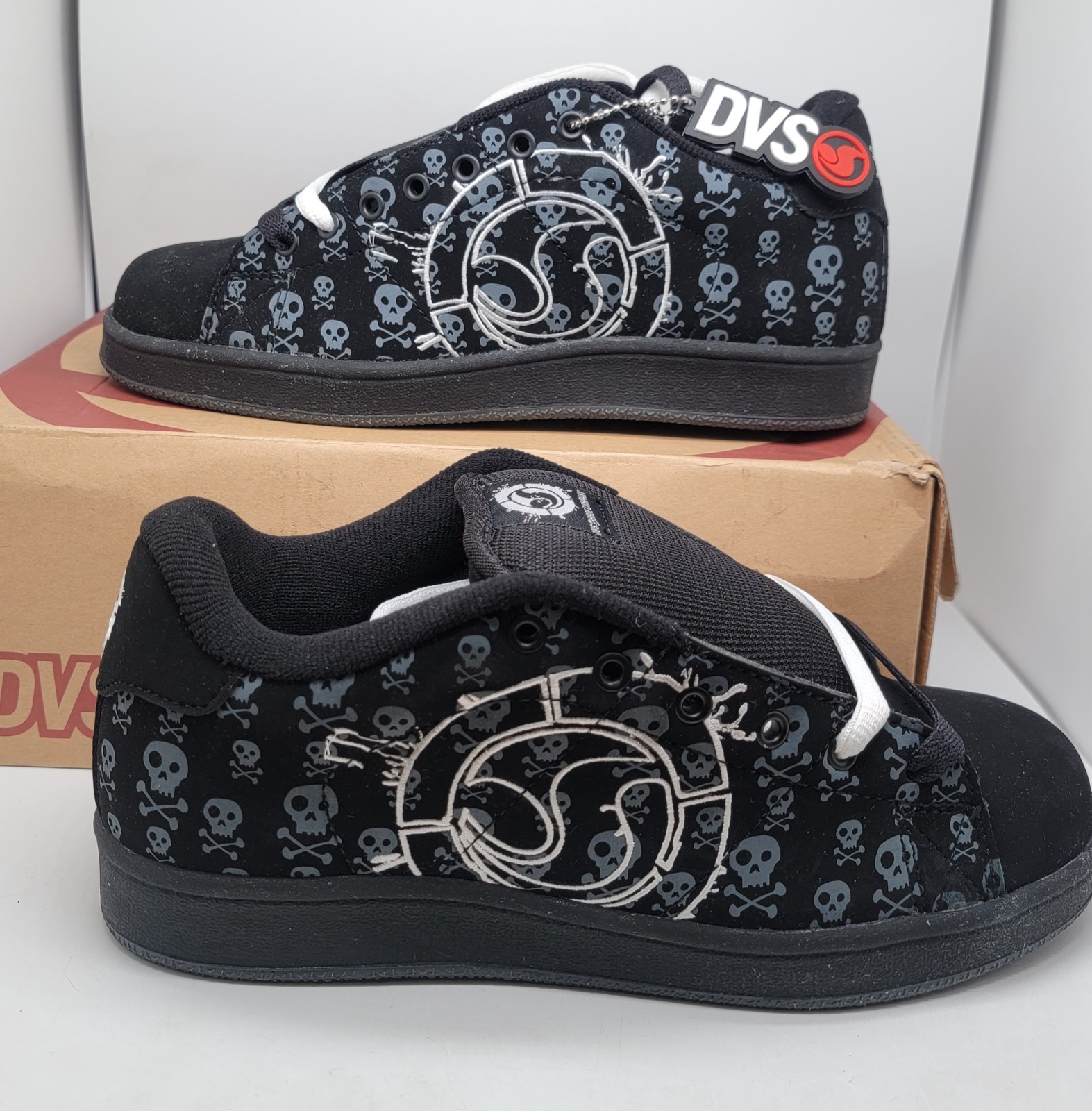 DVS Revival Splat Black NUBUCK SKULLS Women’s Shoes 8.5 (Mens7) New NWB VINTAGE