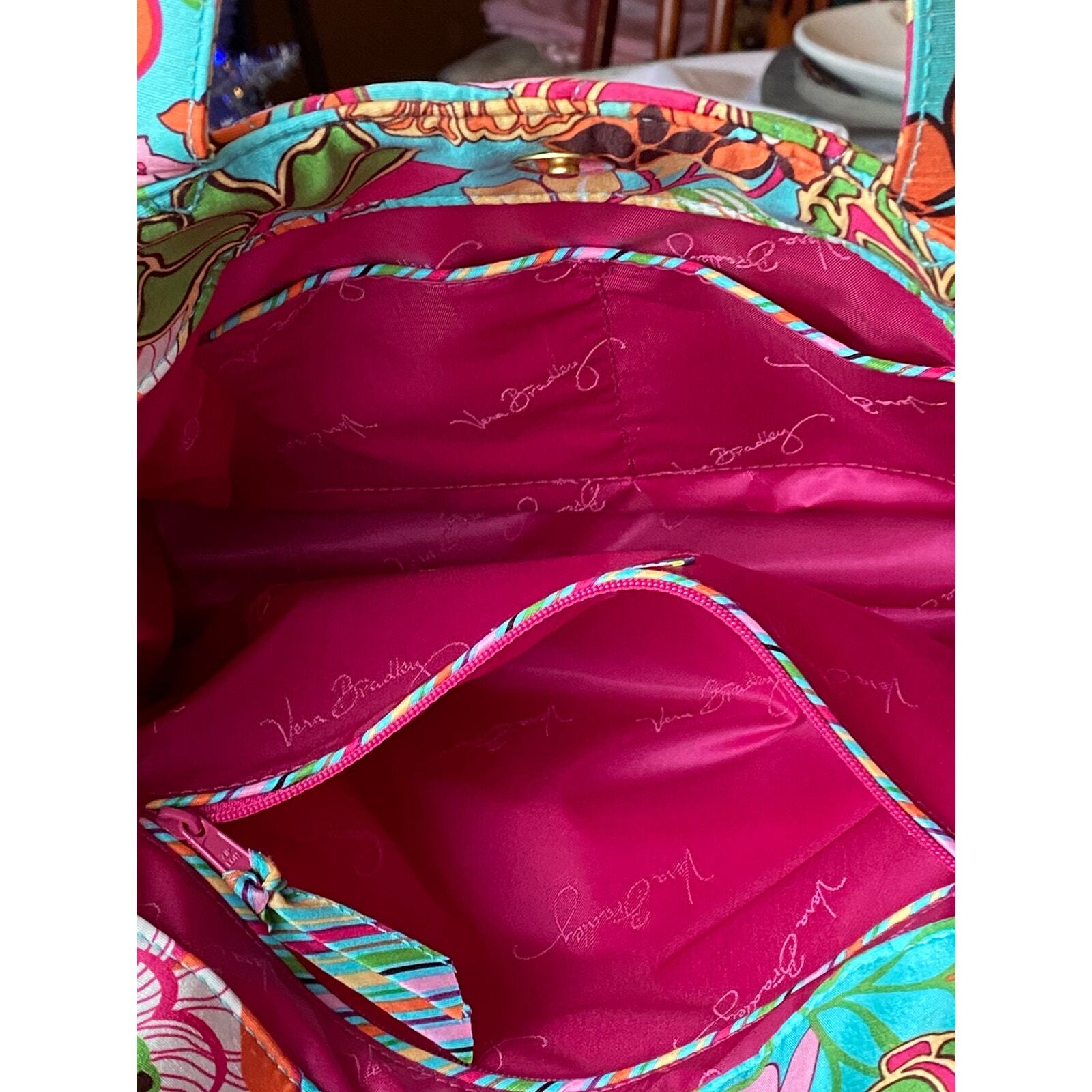 Vera Bradley Handbag Bright Floral Pattern on Turquoise background.12 x 8 1/2 in