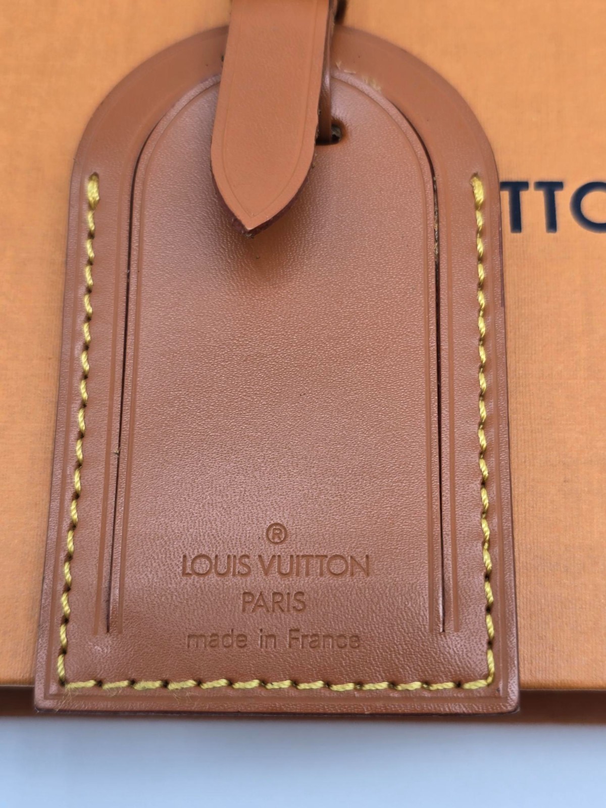 Authentic Louis Vuitton LV Large Brown Luggage Tag Gold Padlock Key w/ Box