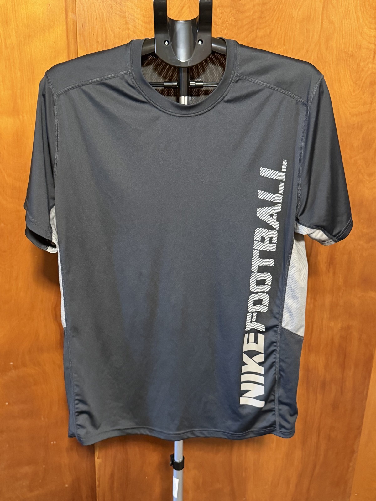 Nike Football Dri-Fit Shirt Mens Large Gray Vertical Graphic Tee