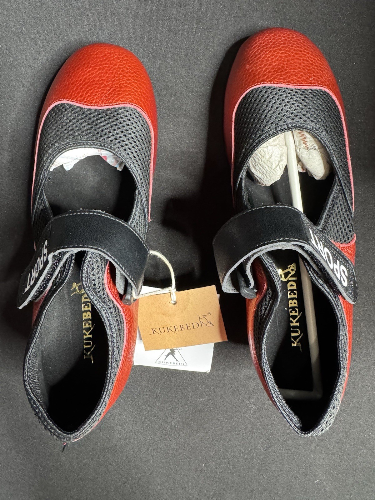 Womens Dance Practice Shoes Closed Toe Split Sole $45.55 Size 8.5 RED/BLACK