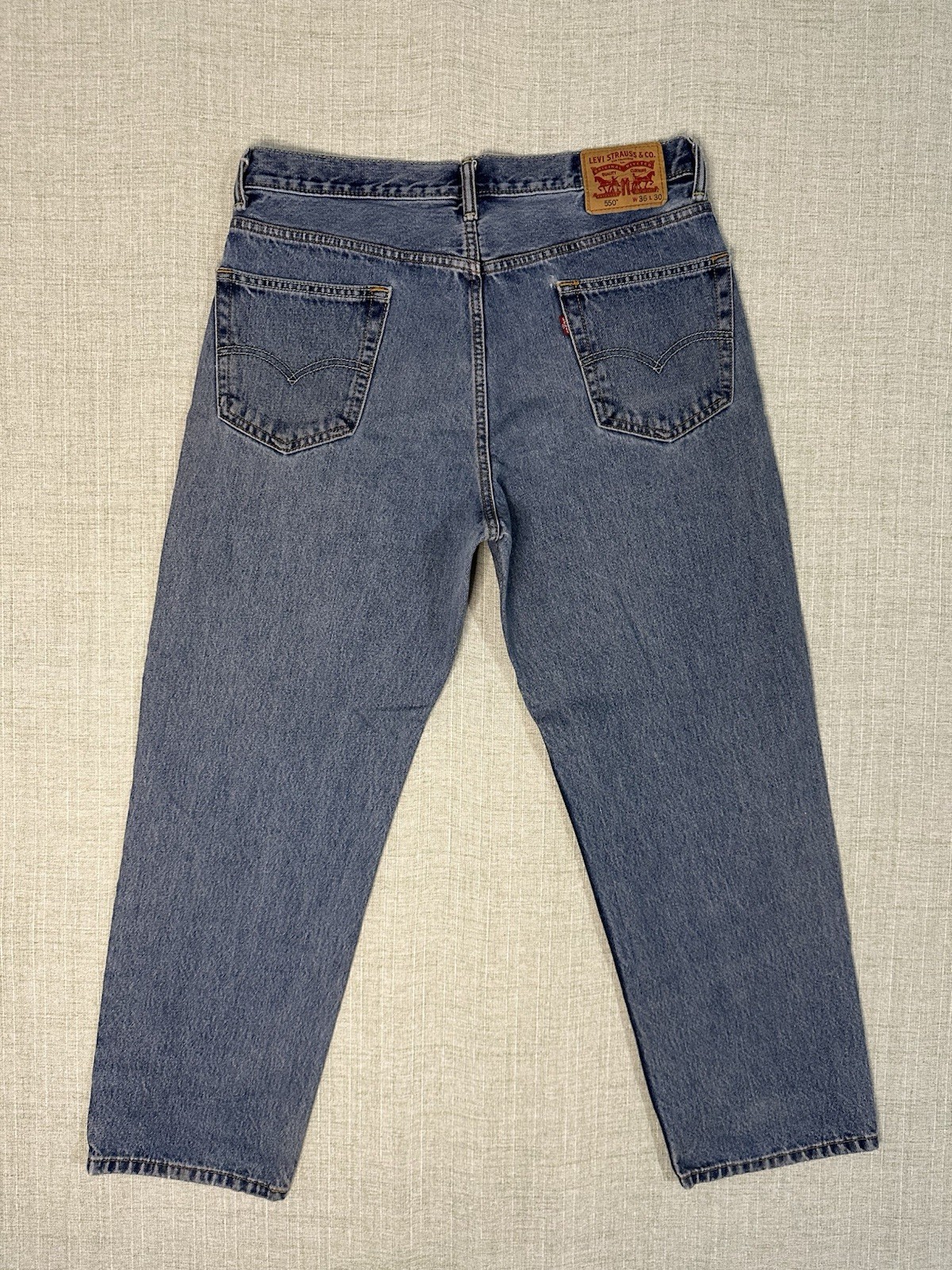 Levi’s 550 Relaxed Fit Medium Blue 100% Cotton Denim Jeans Men’s 36X30