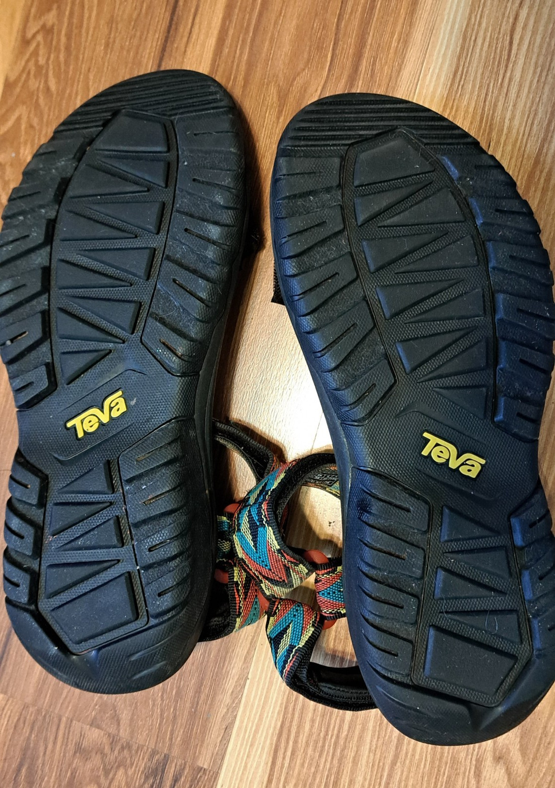 Teva Hurricane XLT2 Sport Sandals Black Multi Color Geometric Straps Mens 9