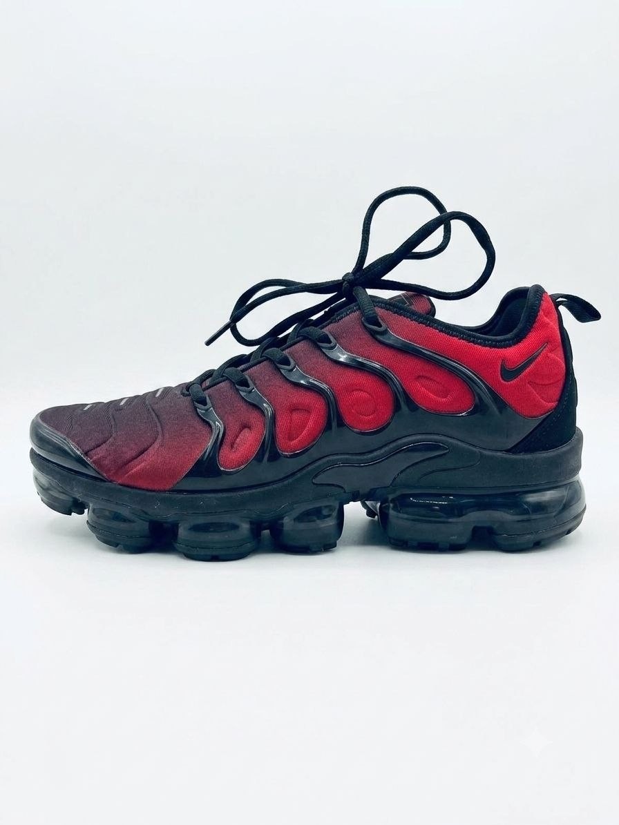 Nike Air VaporMax Plus Red Black Women’s Running Sneakers Shoes EU 37 US 6.5 UK