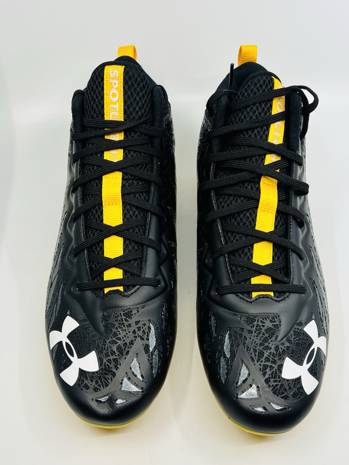 Size 12.5 Under Armour Spotlight Football Cleats Black Yellow 3023963-009 Men