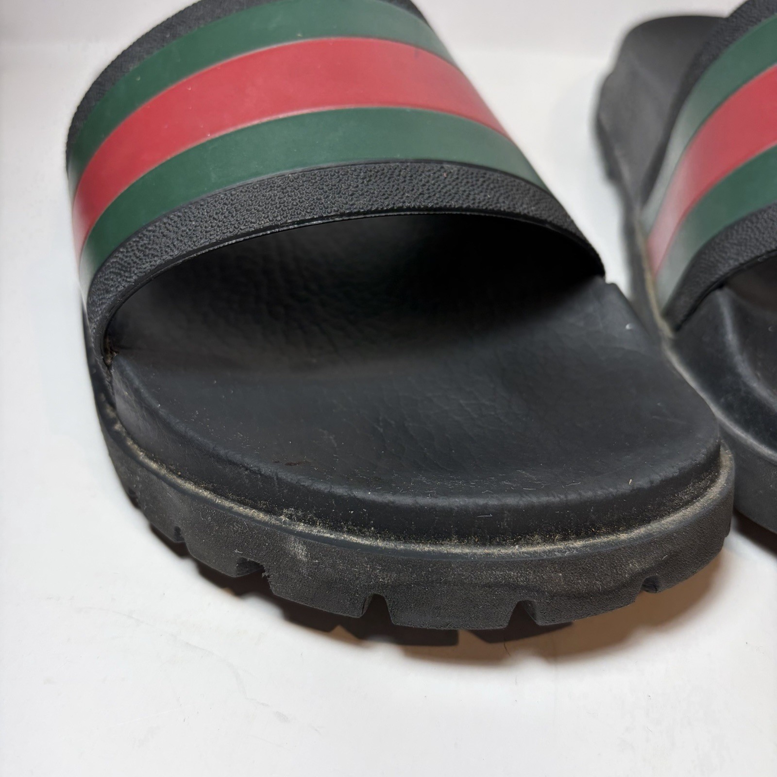 Gucci Web Men’s Rubber Slide Sandal Black Rubber US 10 Gucci 9 Lug Sole Stripe