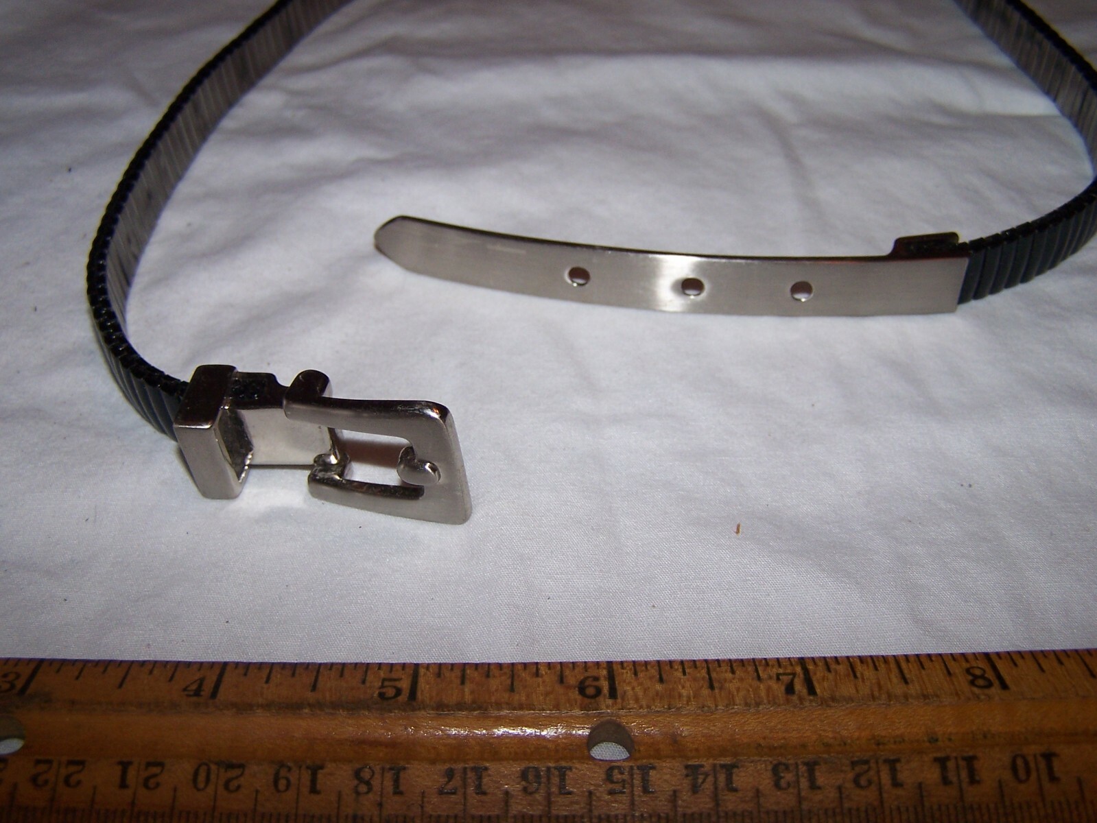 Adjustable Black Elastic Metal Belt w Silver Tone Buckle – 26″ 27″ 28″ 29″ 30″ +