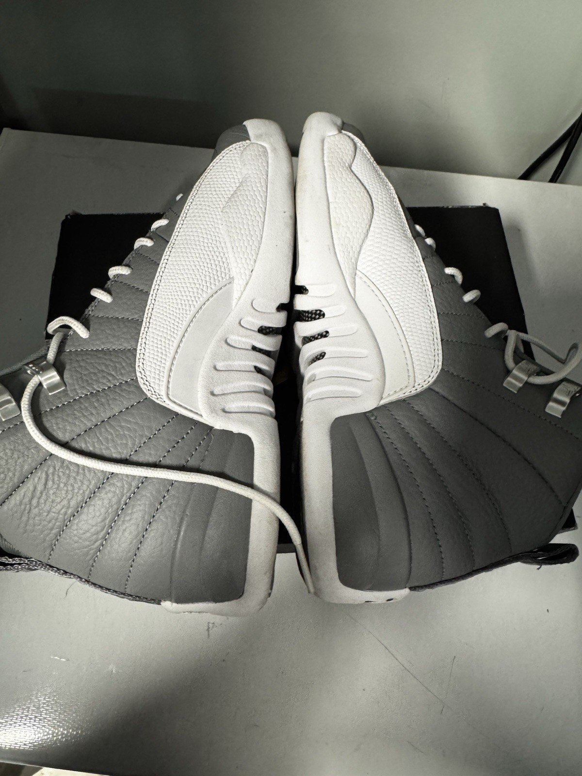 Nike Air Jordan 12 Retro (Gs) Stealth-White-Cool Grey Sz 7y [153265-015]