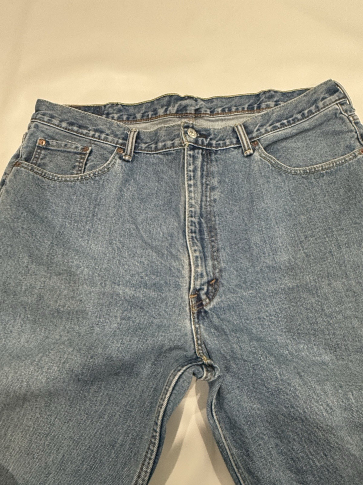 Levis 550 Straight Leg Stone washed Blue Denim Jeans Mens 42×32