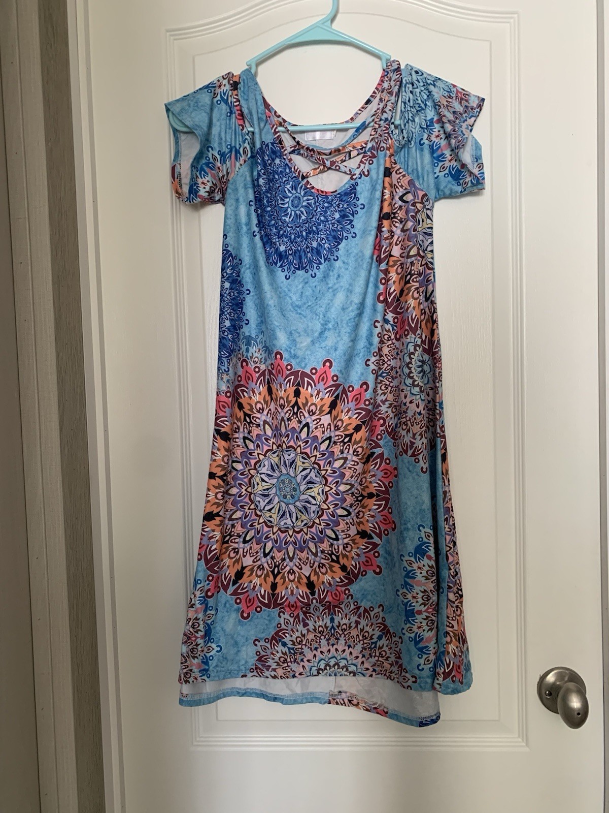 Medium Woman’s Blue Floral Short sleeve a line swing dress B33-9