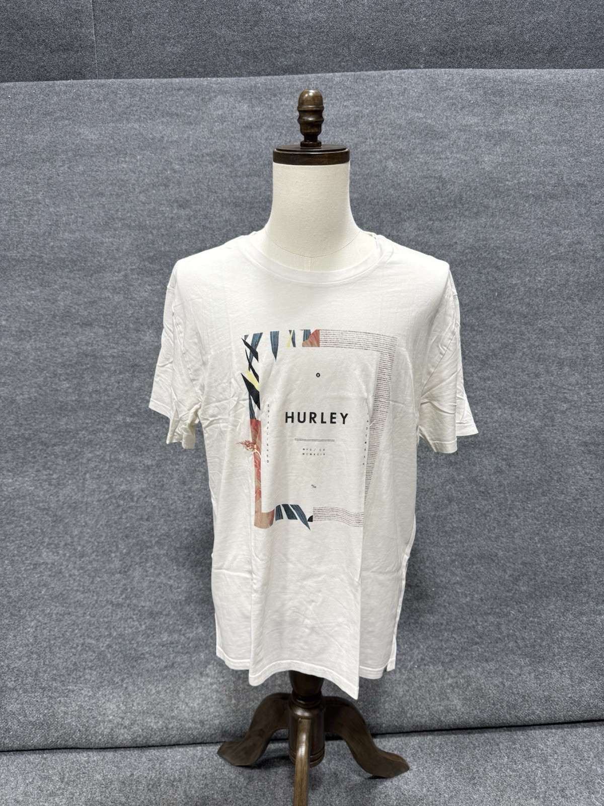Hurley Graphic T Shirt Mens Large White Surf Skate Short Sleeve Cotton Tee