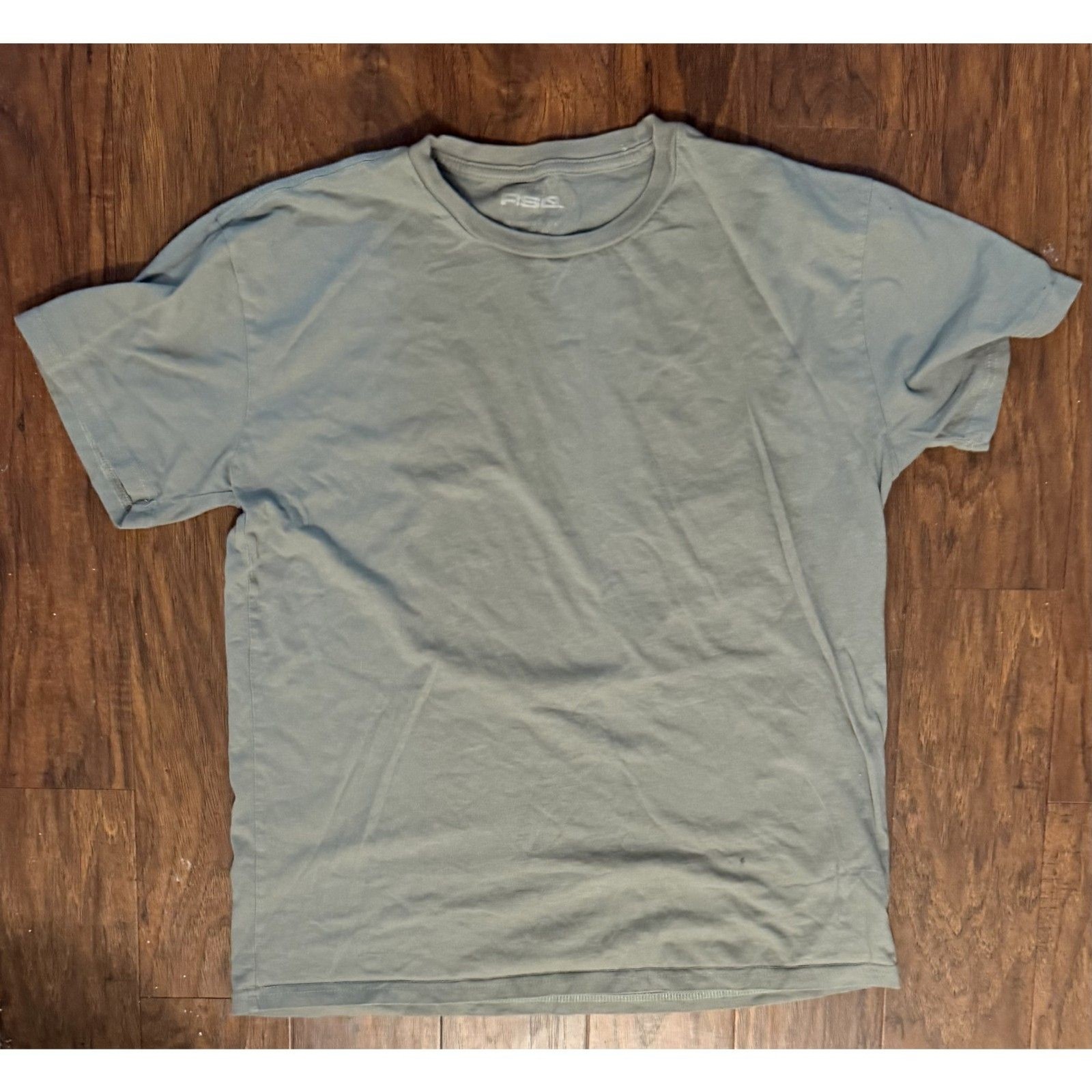 RSQ Performance Crew Neck T-Shirt – Men’s Medium – Gray Athletic Tee