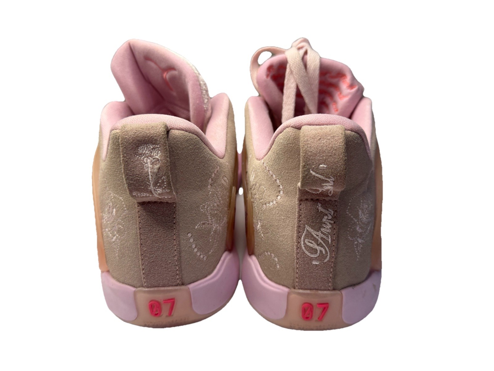 Nike Men’s KD 4 Aunt Pearl Athletic Sneakers Pink Low Top Lace-Up Mesh